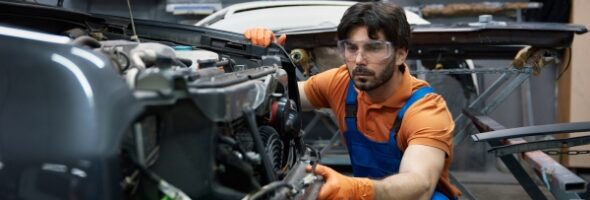 Evolución de la seguridad automotriz: de los cinturones a la conducción asistida