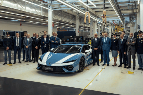Lamborghini Temerario entra al servicio de la policía