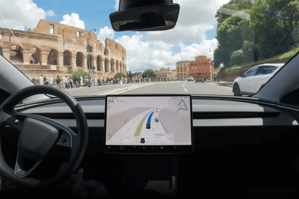 Tesla FSD en Europa: lo que revelan los correos con el regulador